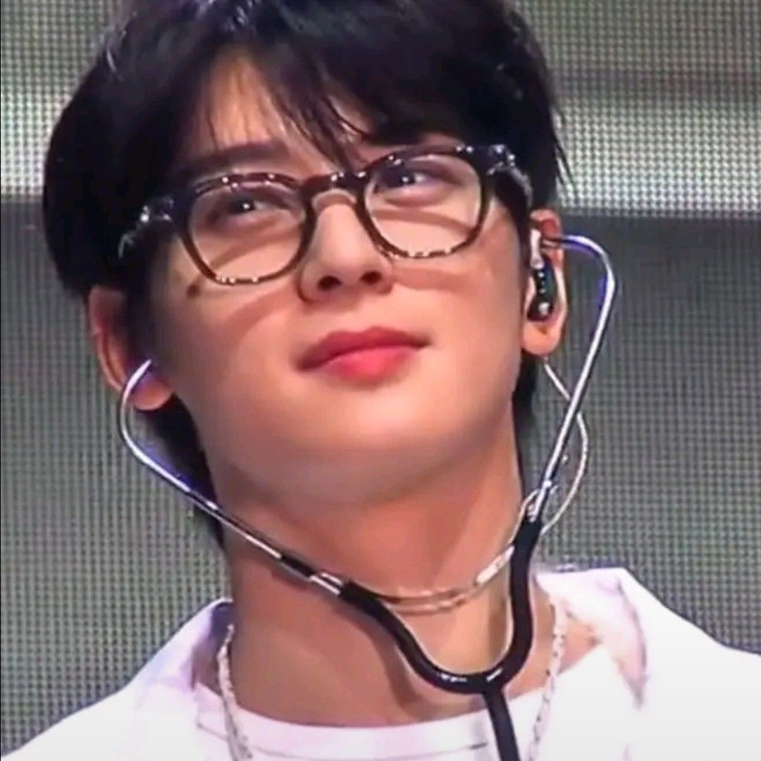 Latest photo of Eunwoo (ASTRO)