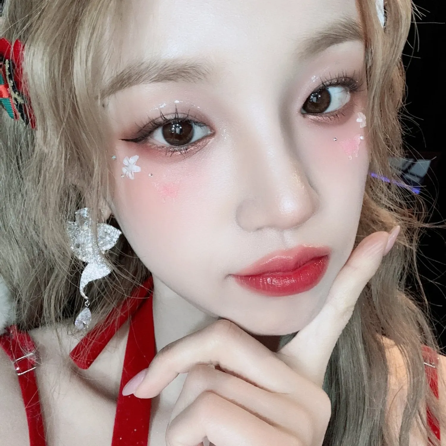 우기 (아이들)의 최신 사진