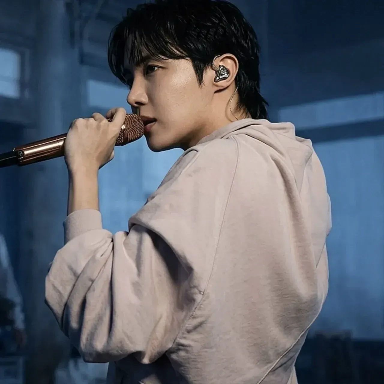 A moment captured by j-hope (BTS)'s fan