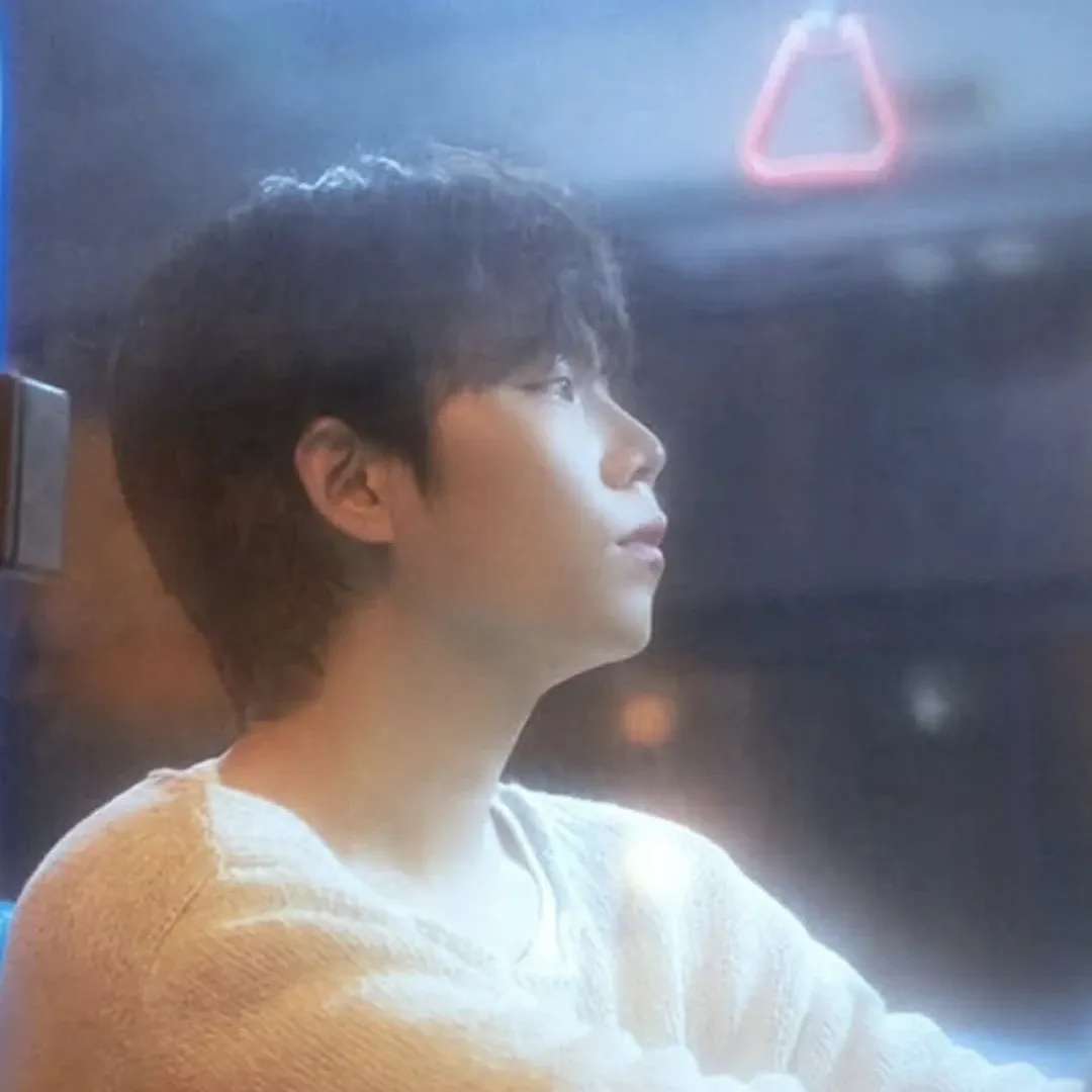 A moment captured by Jung Seunghwan's fan
