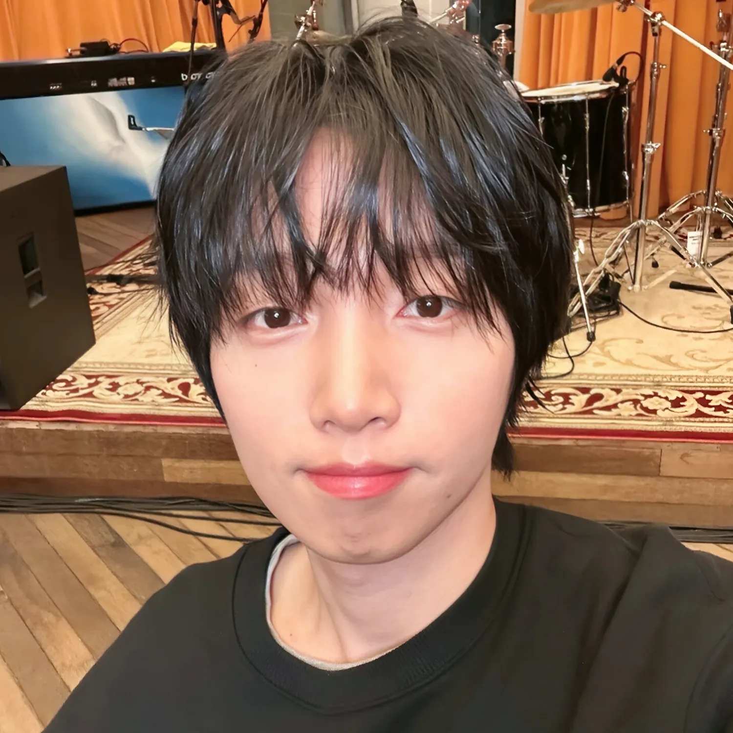 Recent activity shot of Jeong Sewoon
