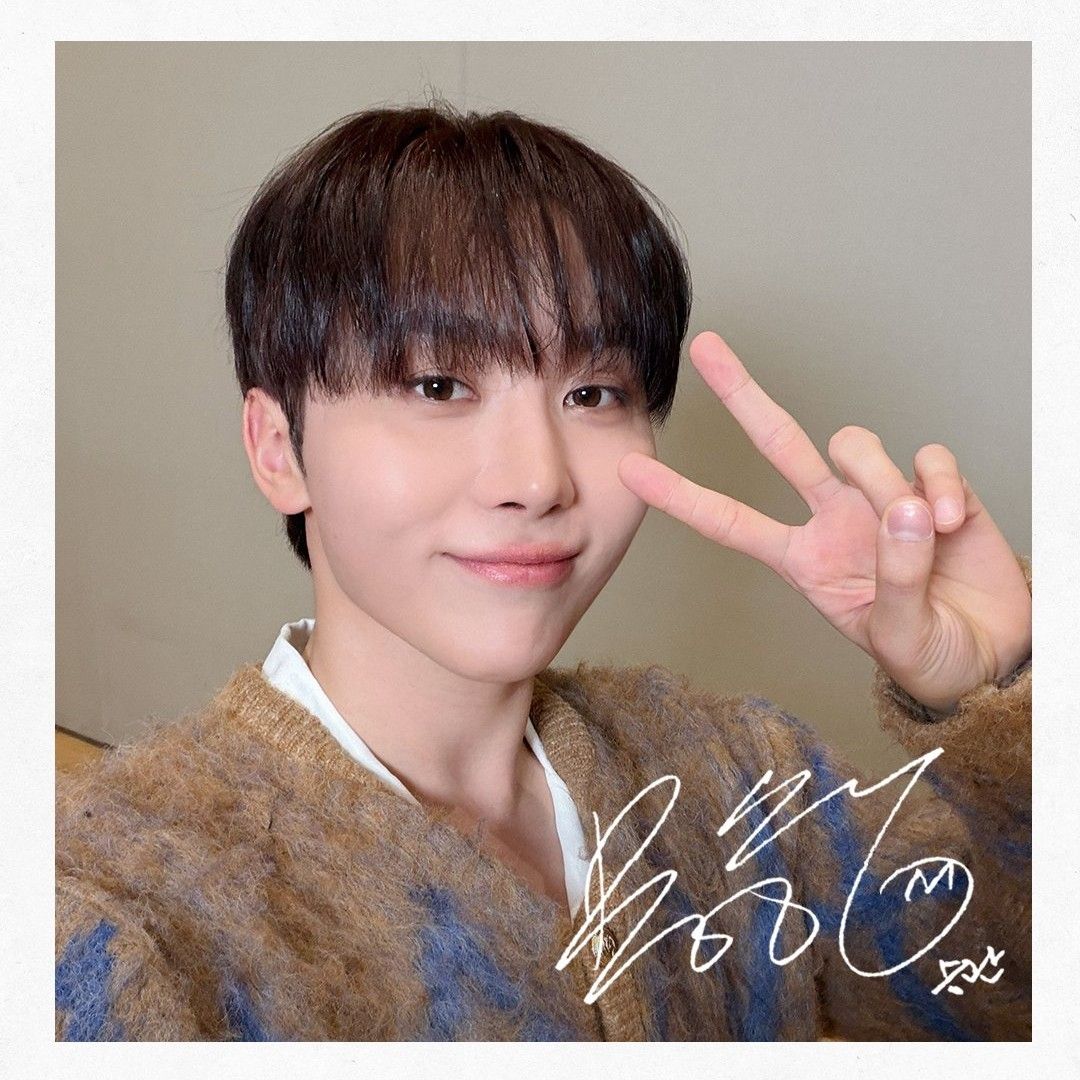 Recent activity shot of Seungkwan (SEVENTEEN)