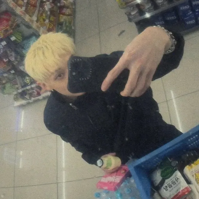 Behind-the-scenes cut of Bang Chan (Stray Kids)
