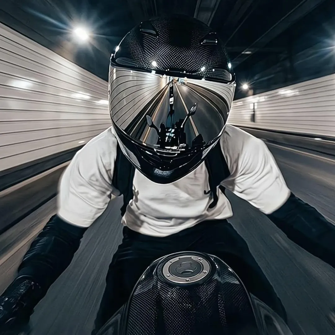 Foto aktivitas terbaru Jungkook (BTS)