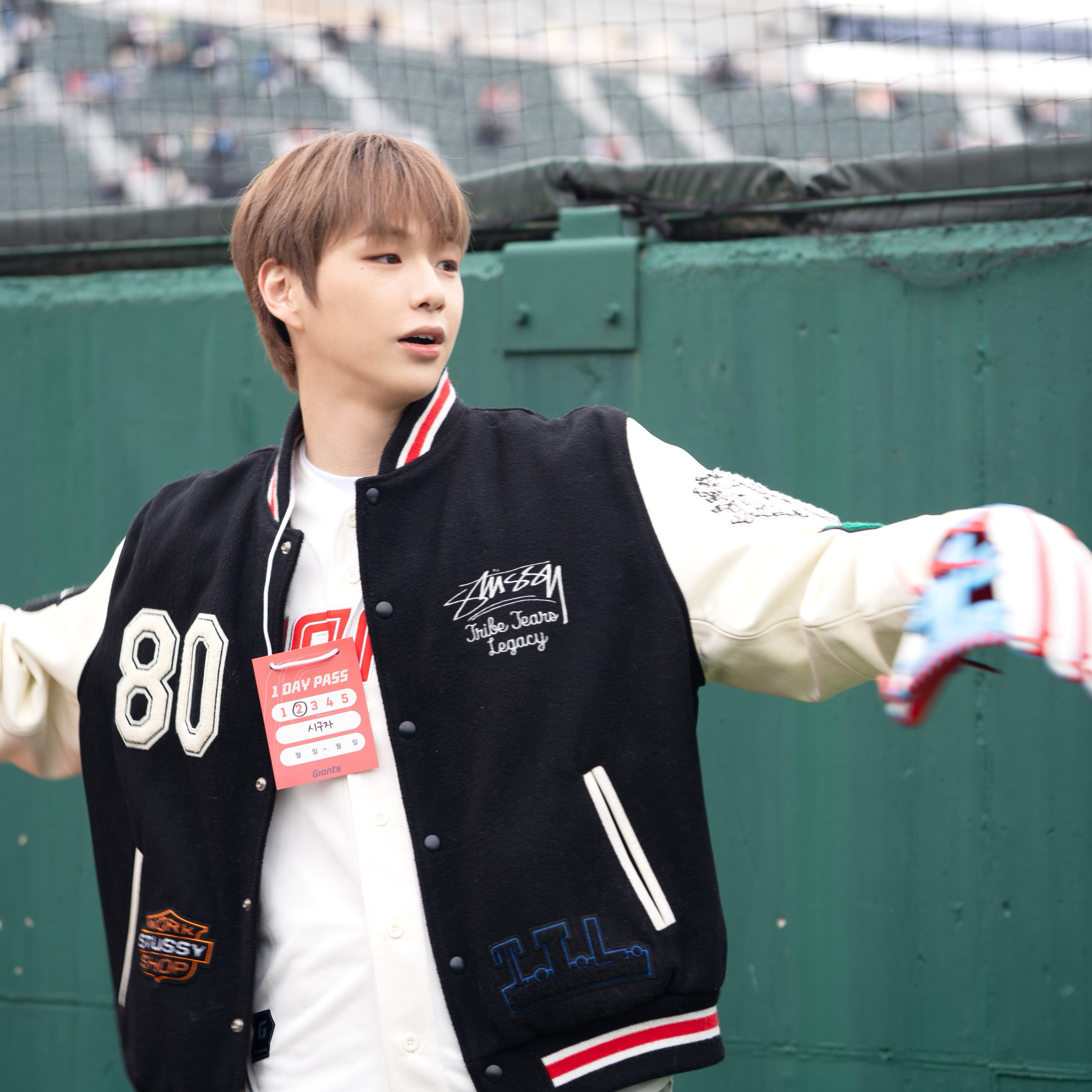 姜丹尼尔的最新照片