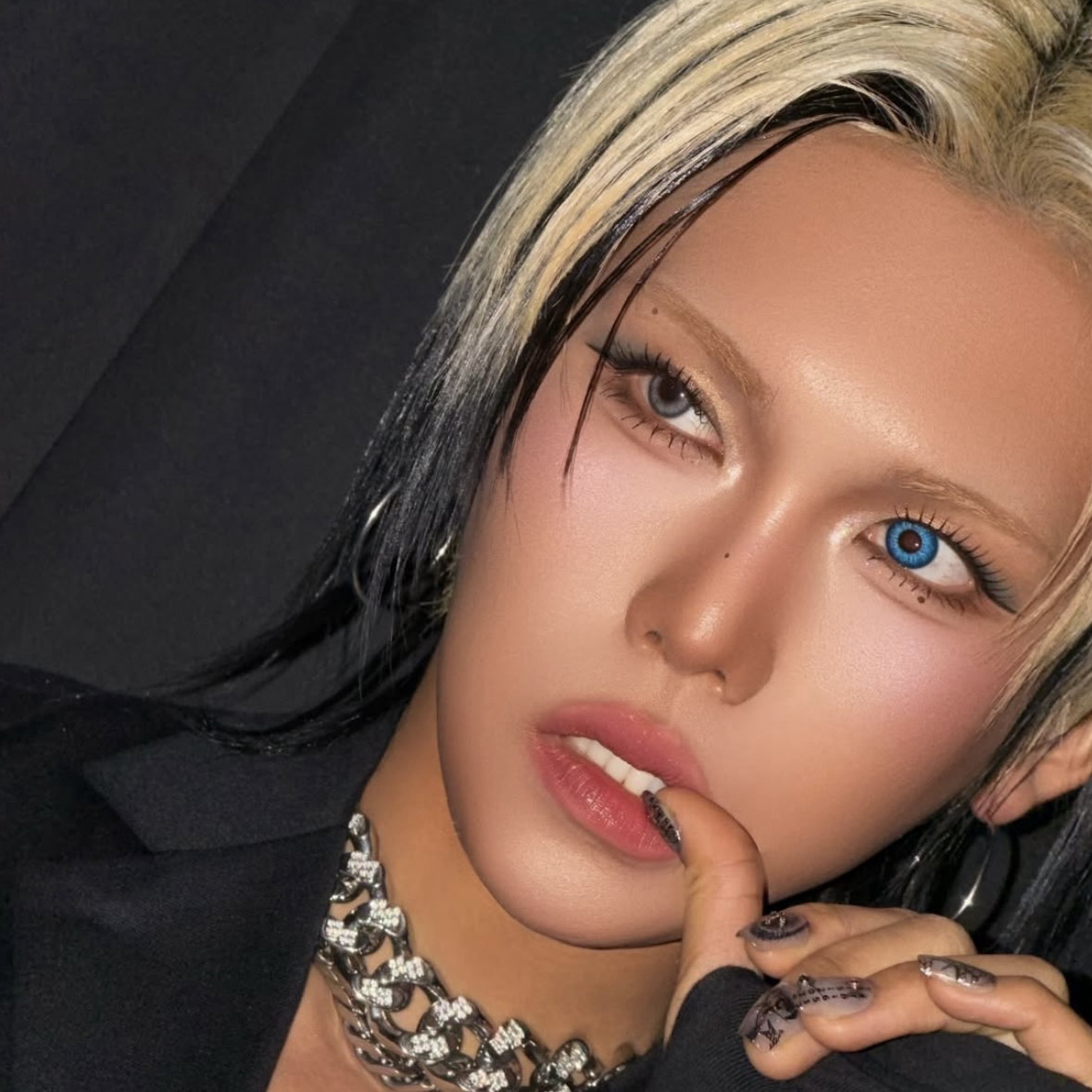 Latest photo of Hyun (XLOV)