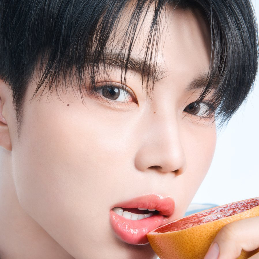 朴干旭 (ZEROBASEONE)的幕后花絮