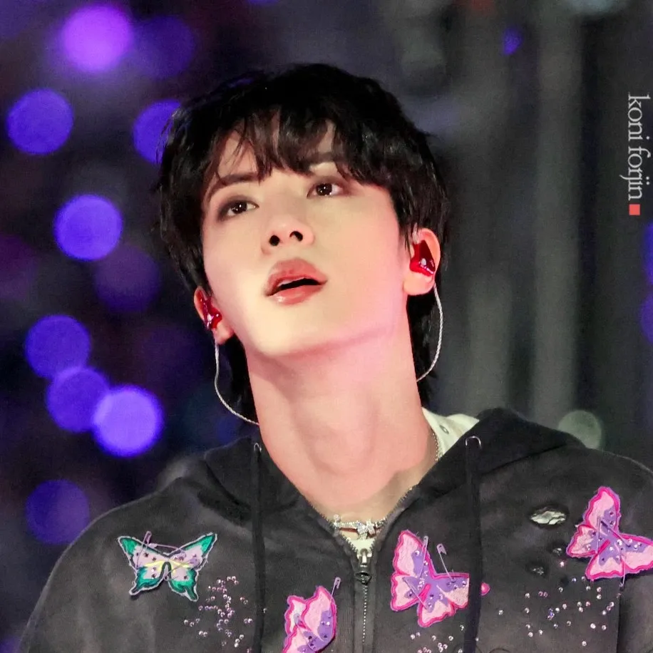 Potret di balik layar Jin (BTS)