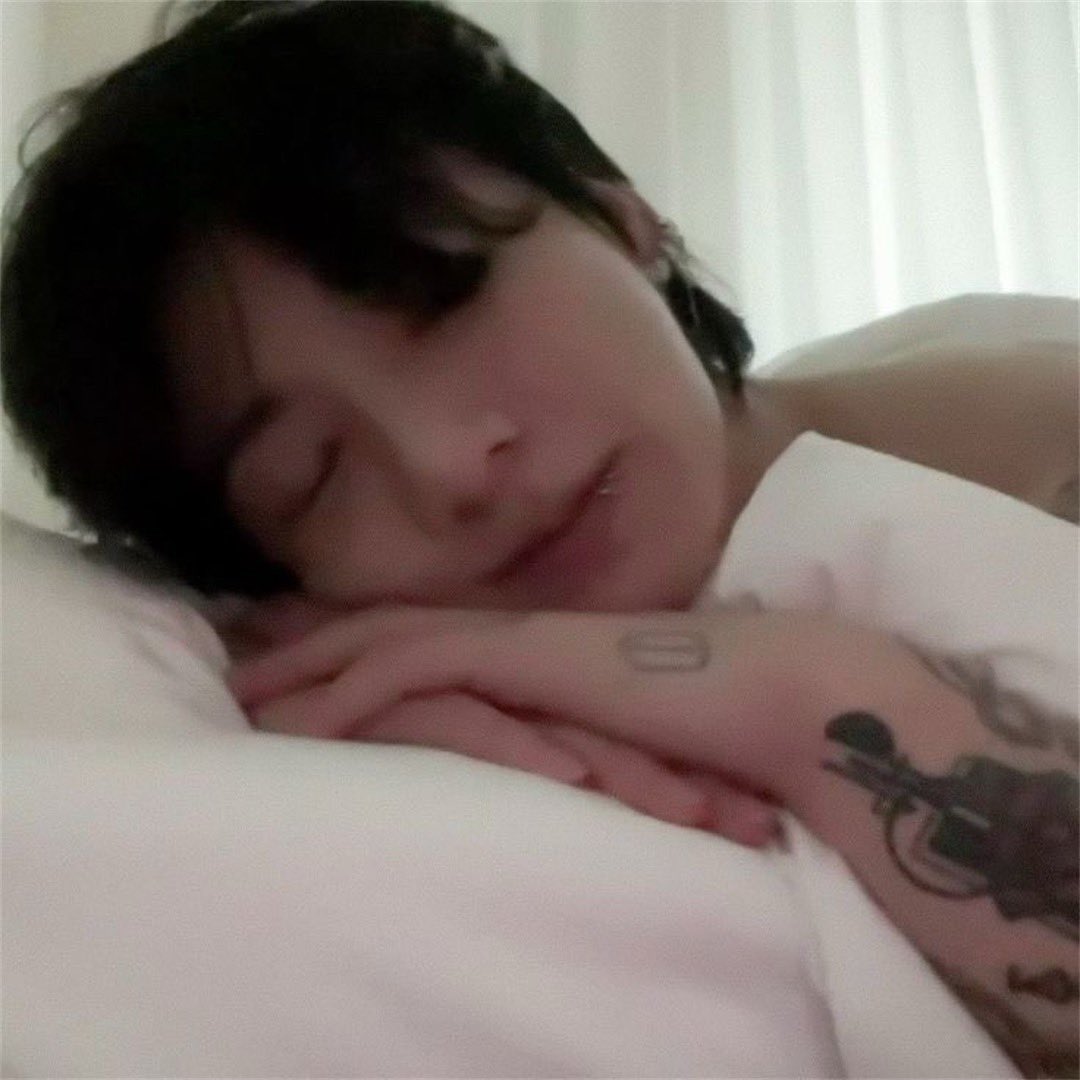 정국 (방탄소년단)의 최신 사진