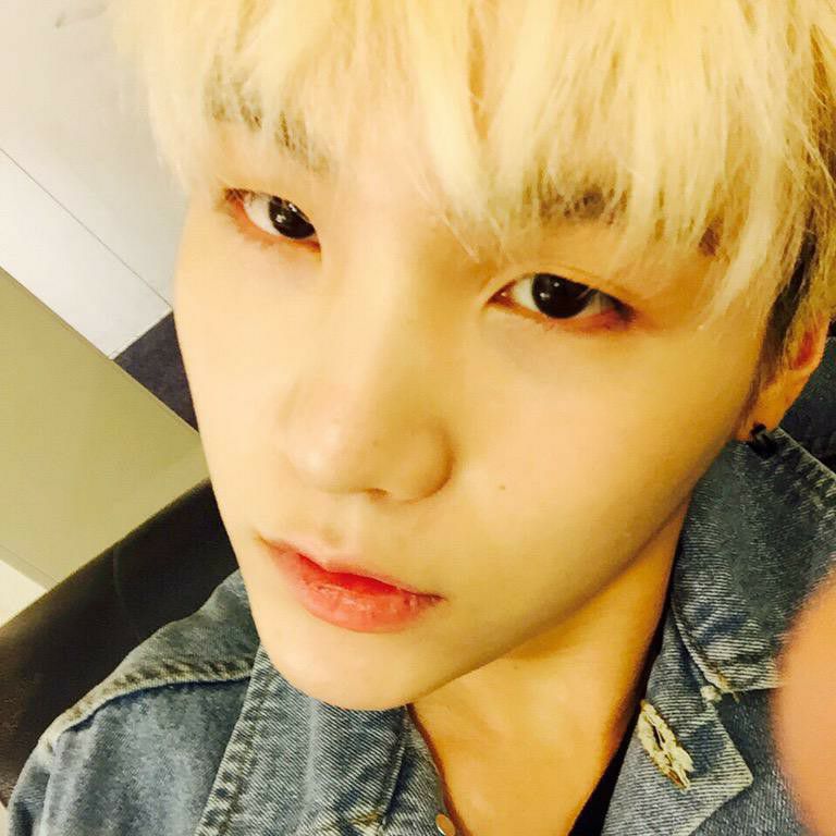 Latest photo of SUGA (BTS)