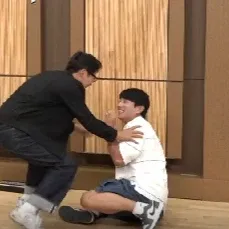 A moment captured by Hwang Chiyeol's fan