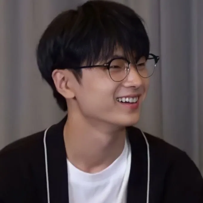 Latest photo of Jay (ENHYPEN)