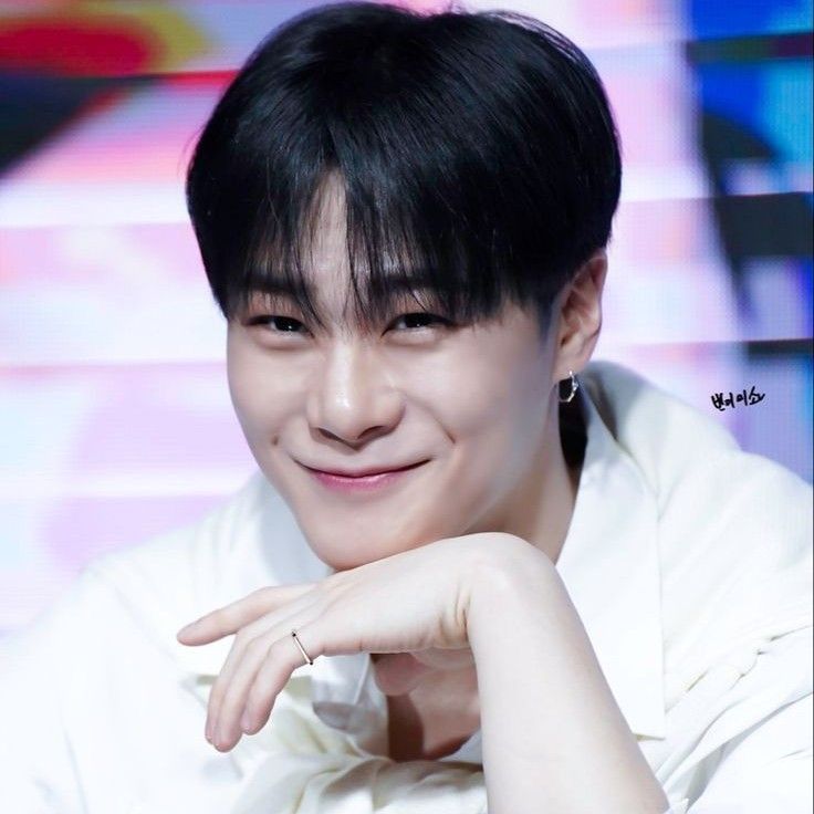 Behind-the-scenes cut of Moonbin (ASTRO)