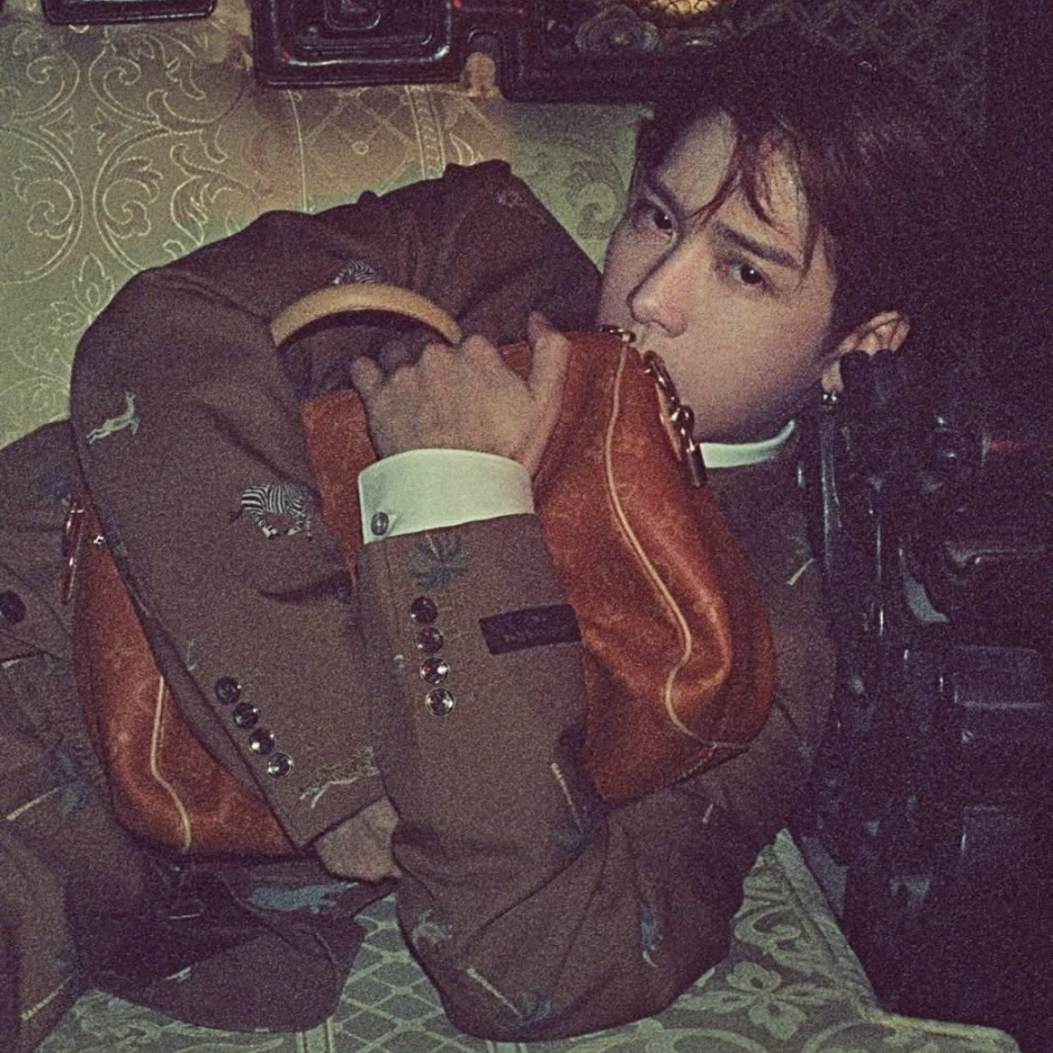 Latest photo of Jackson (GOT7)