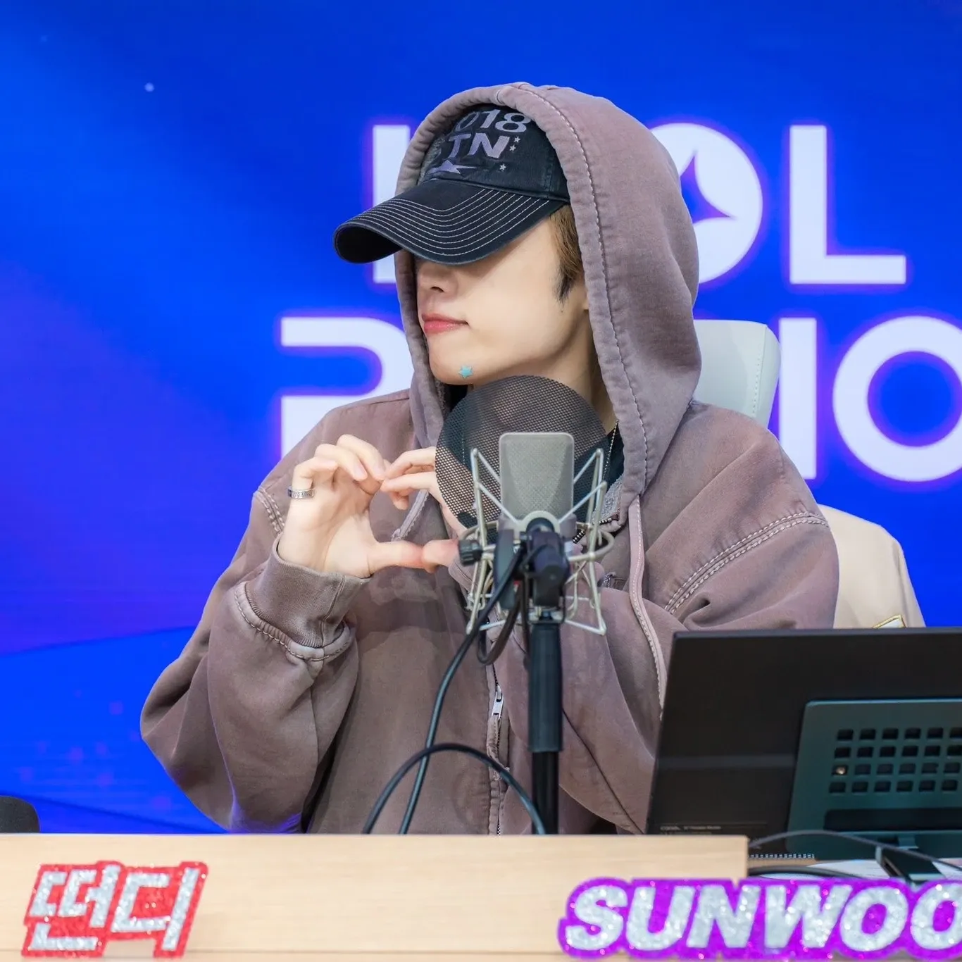 Recent activity shot of Sunwoo (THE BOYZ)