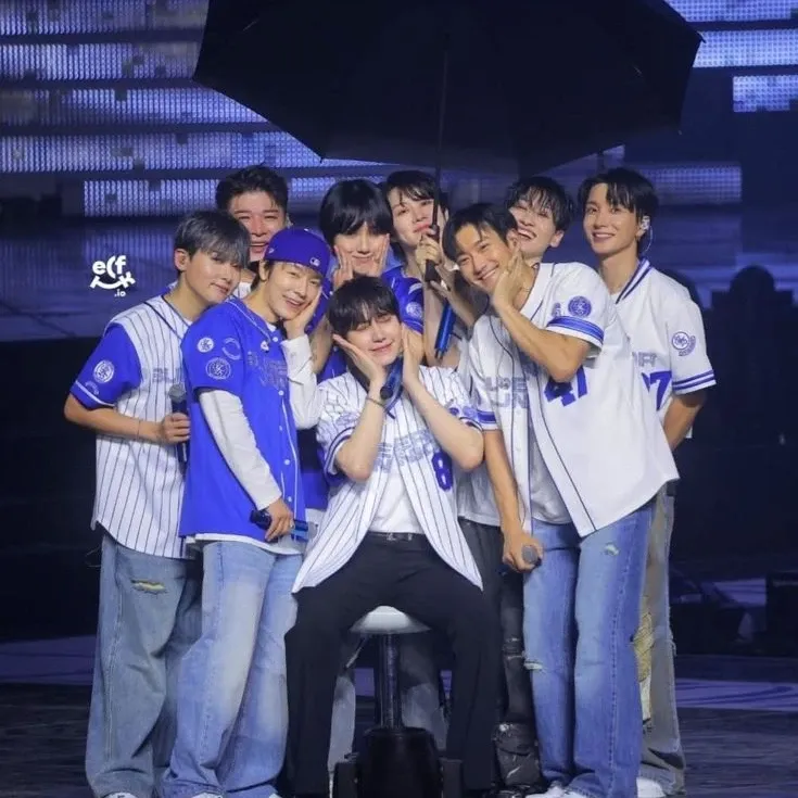 Foto aktivitas terbaru Super Junior
