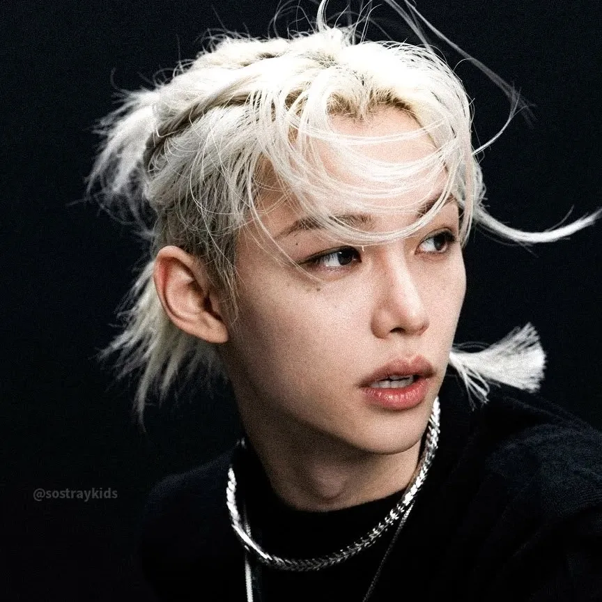 Behind-the-scenes cut of Felix (Stray Kids)