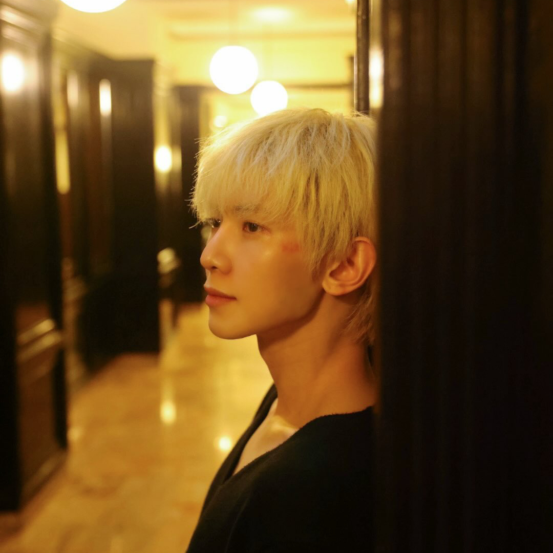 에이티즈의 비하인드 컷