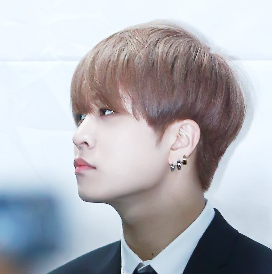 Latest photo of Youngjae (GOT7)