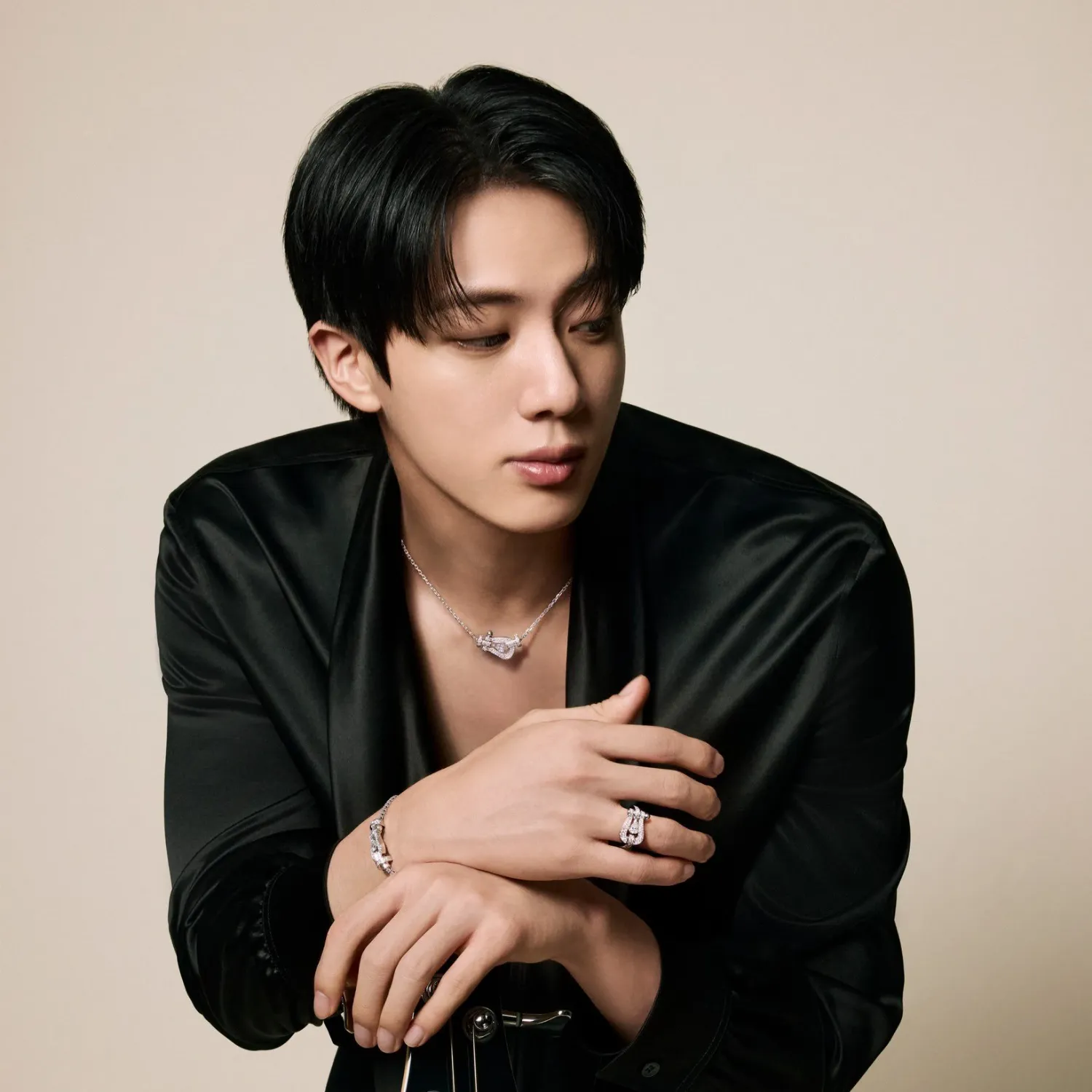 Potret di balik layar Jin (BTS)