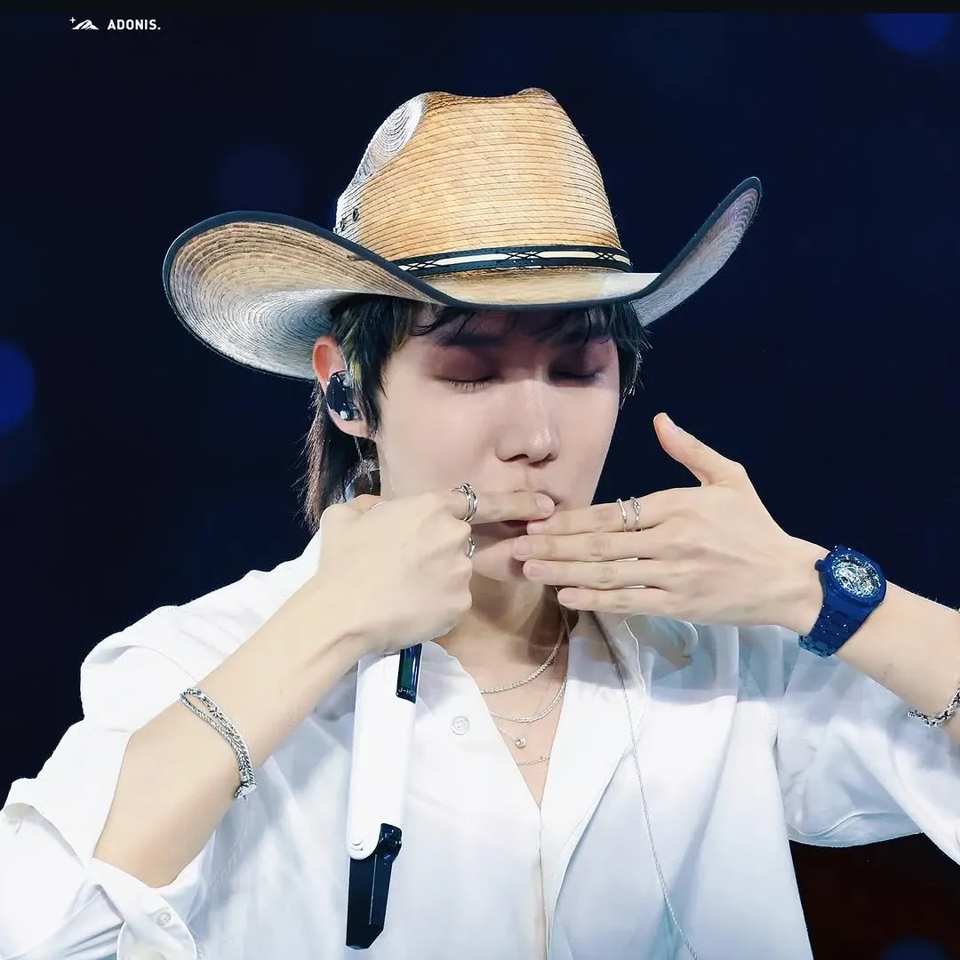 Potret di balik layar j-hope (BTS)
