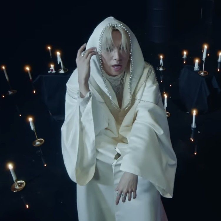 Recent activity shot of Kawashiri Ren (JO1)