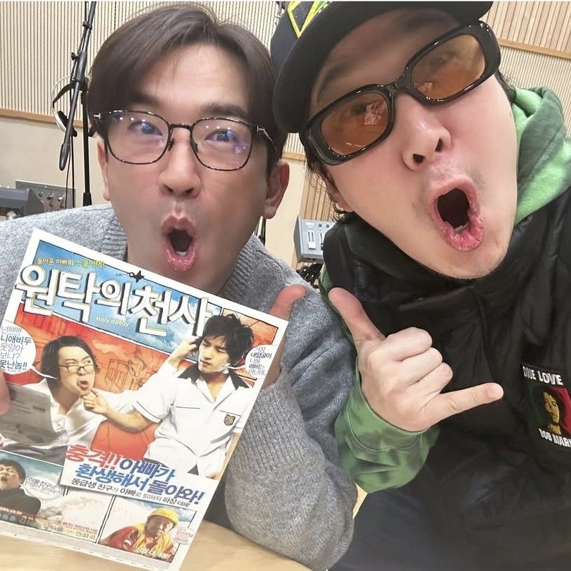 Latest photo of Lee Minwoo (SHINHWA)