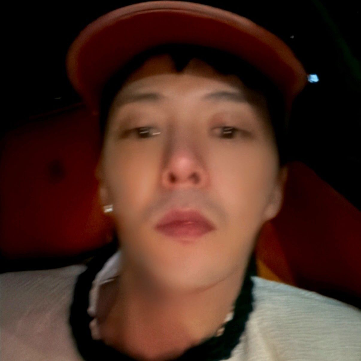 G-DRAGON (BIGBANG)的最新活動照片