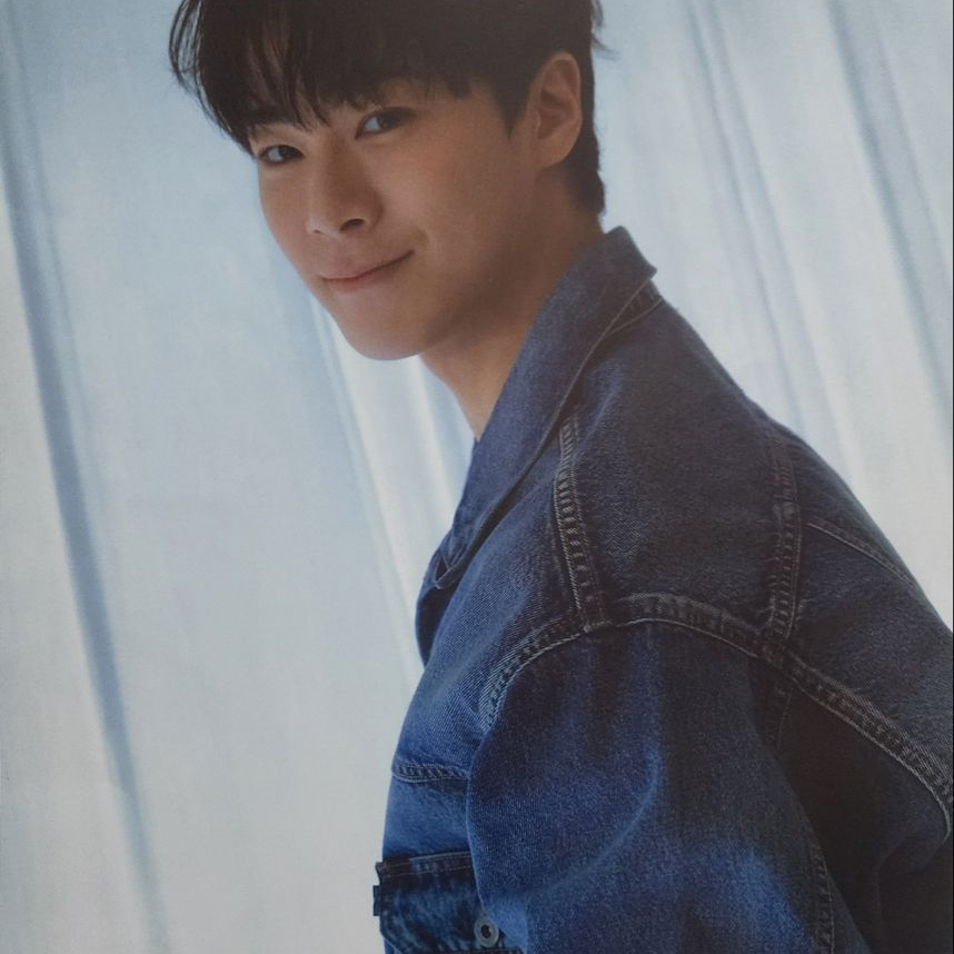 Behind-the-scenes cut of Moonbin (ASTRO)