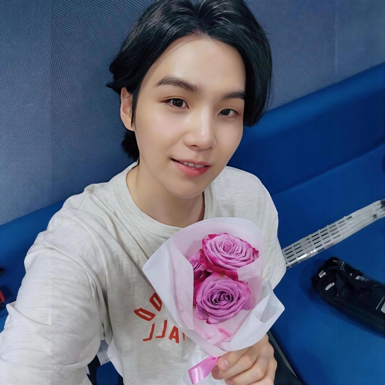 SUGA (BTS)の舞台裏ショット