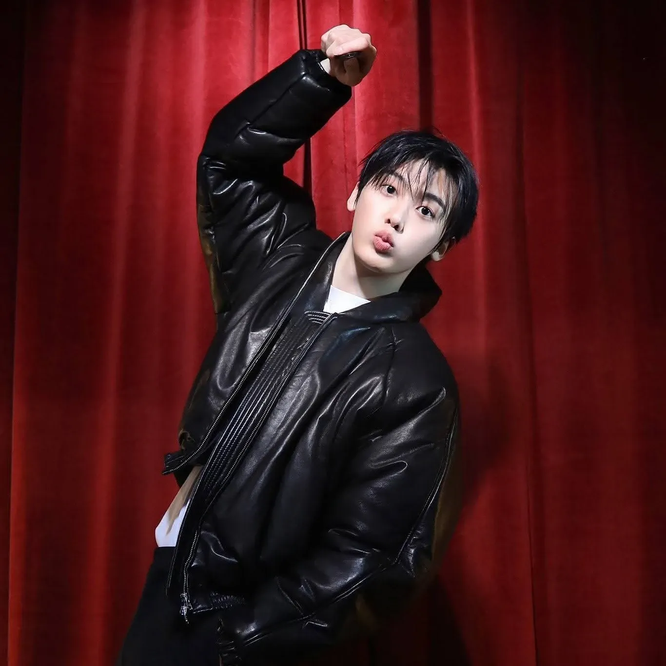 아스트로의 최신 사진