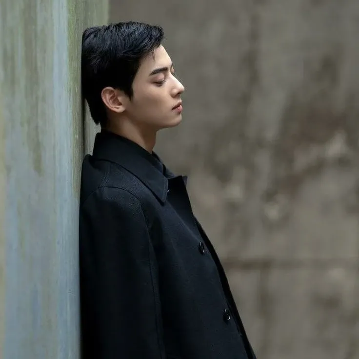 Behind-the-scenes cut of Eunwoo (ASTRO)