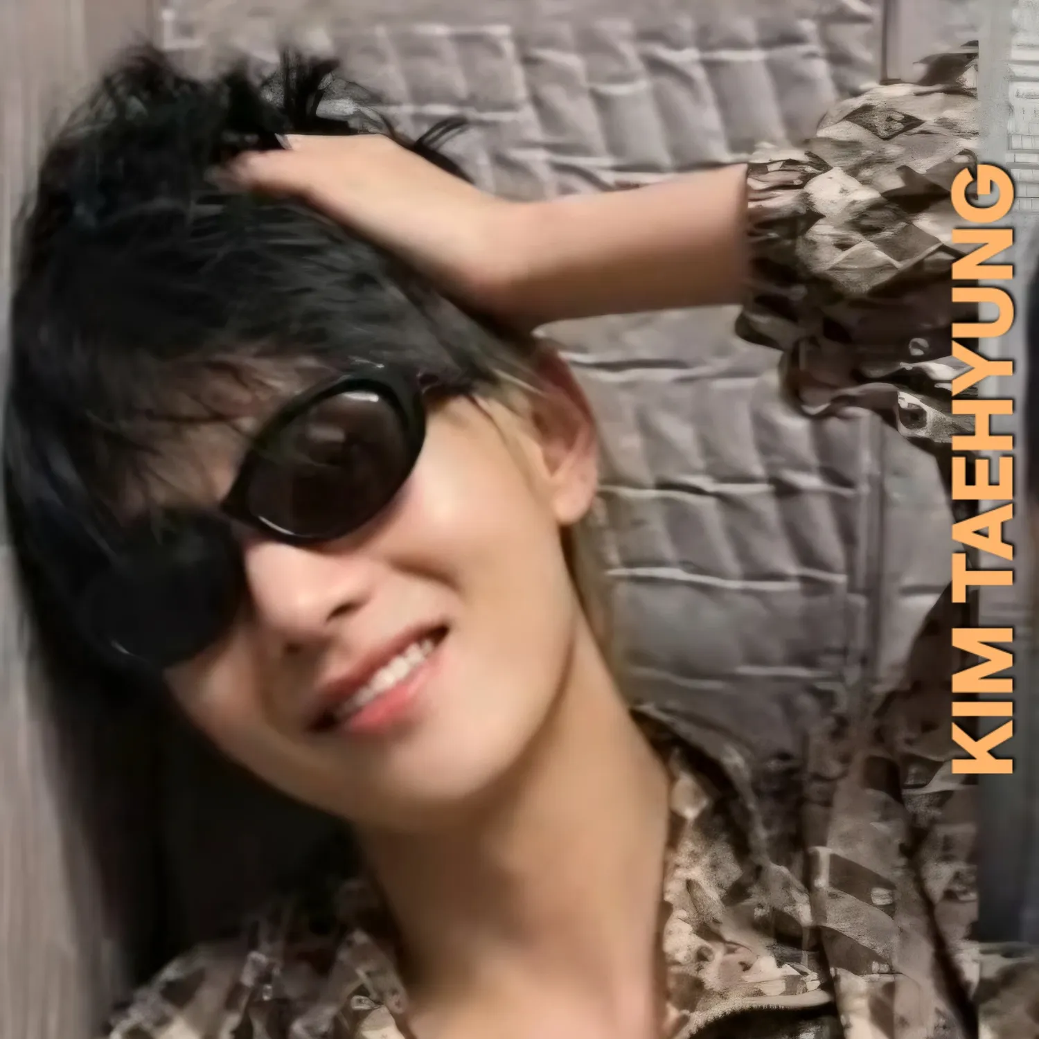 뷔 (방탄소년단)의 최신 사진