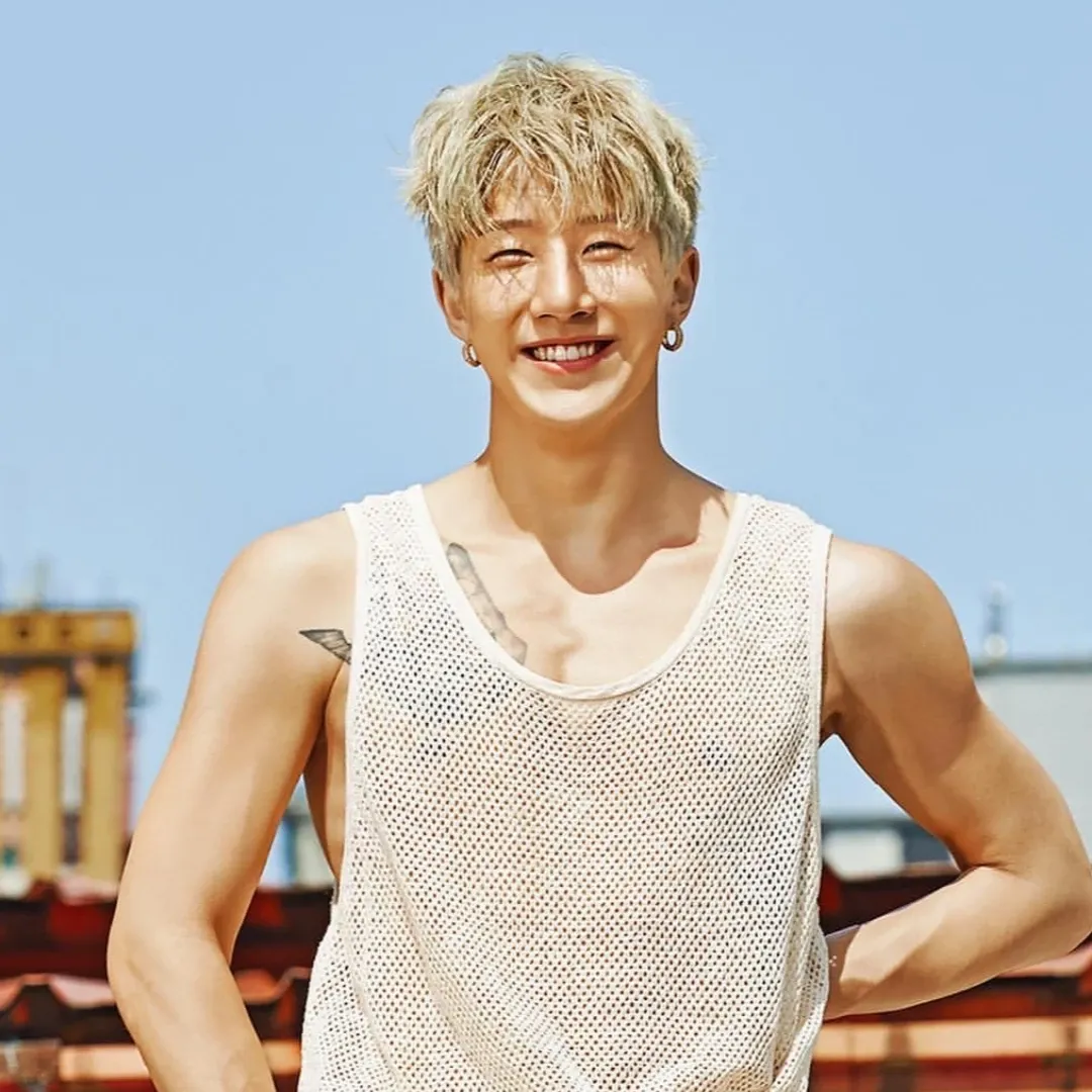 Behind-the-scenes cut of Jinjin (ASTRO)