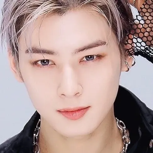 Recent activity shot of Eunwoo (ASTRO)