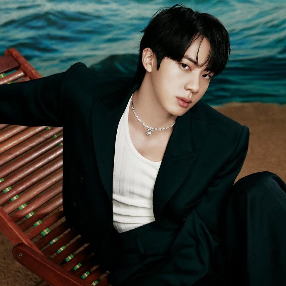 Potret di balik layar Jin (BTS)