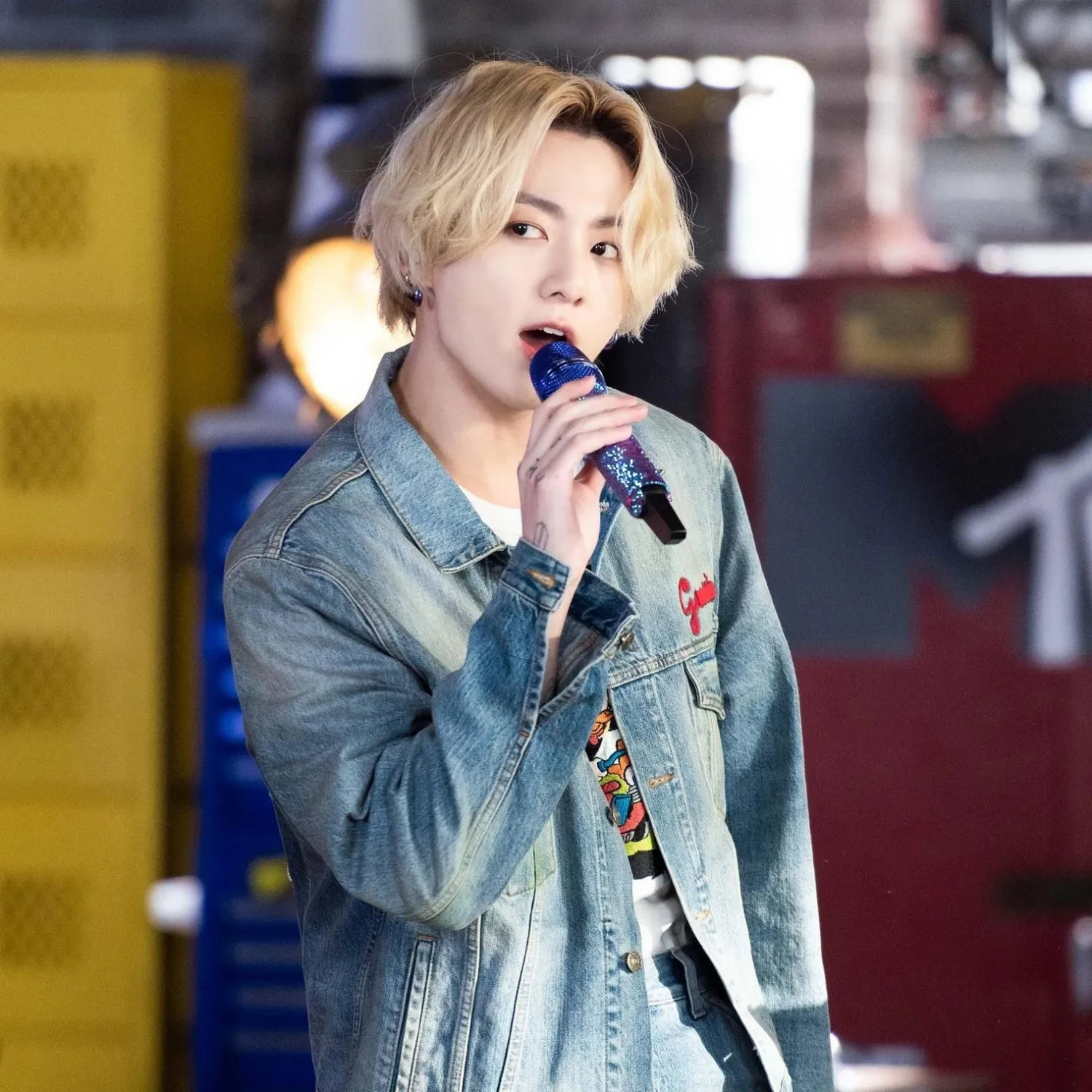 柾國 (防彈少年團)的最新照片