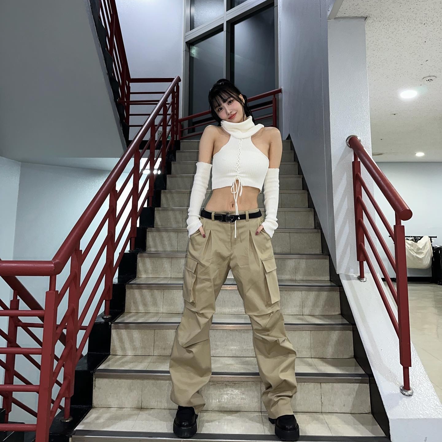 모모 (TWICE)의 비하인드 컷