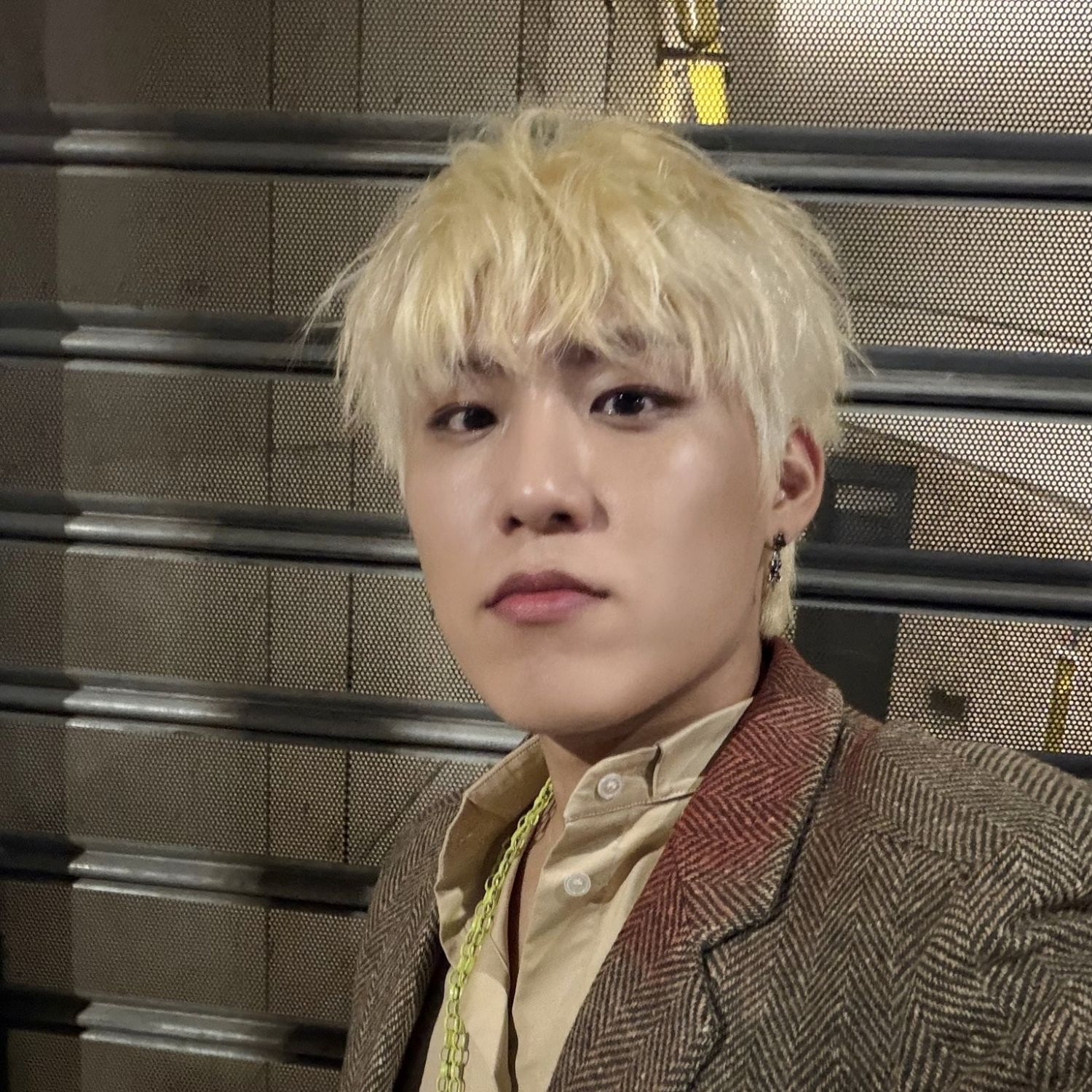 Latest photo of Park Woojin (AB6IX)