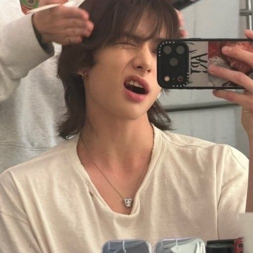 현진 (Stray Kids)의 최신 사진