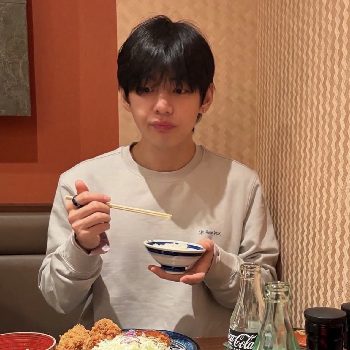 A moment captured by V (BTS)'s fan