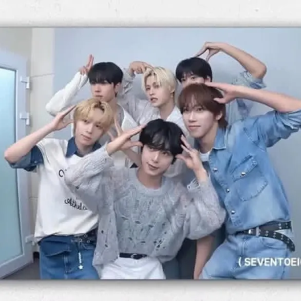 Behind-the-scenes cut of SEVENTOEIGHT