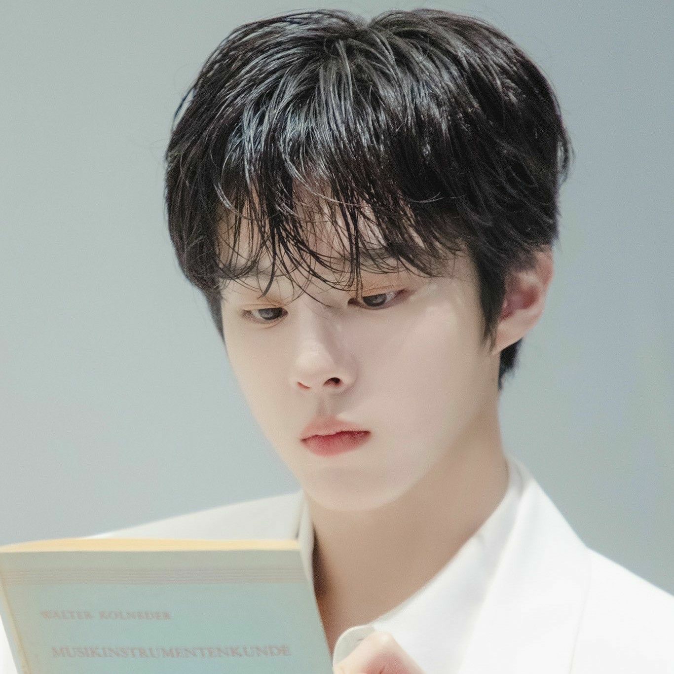 김우석의 최신 사진