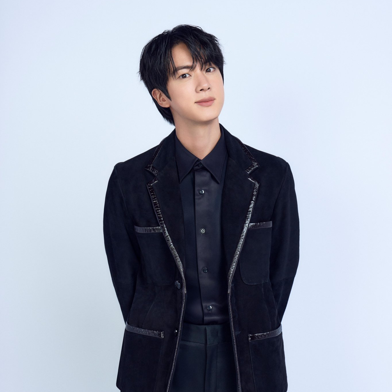 Jin (防弹少年团)的最新照片