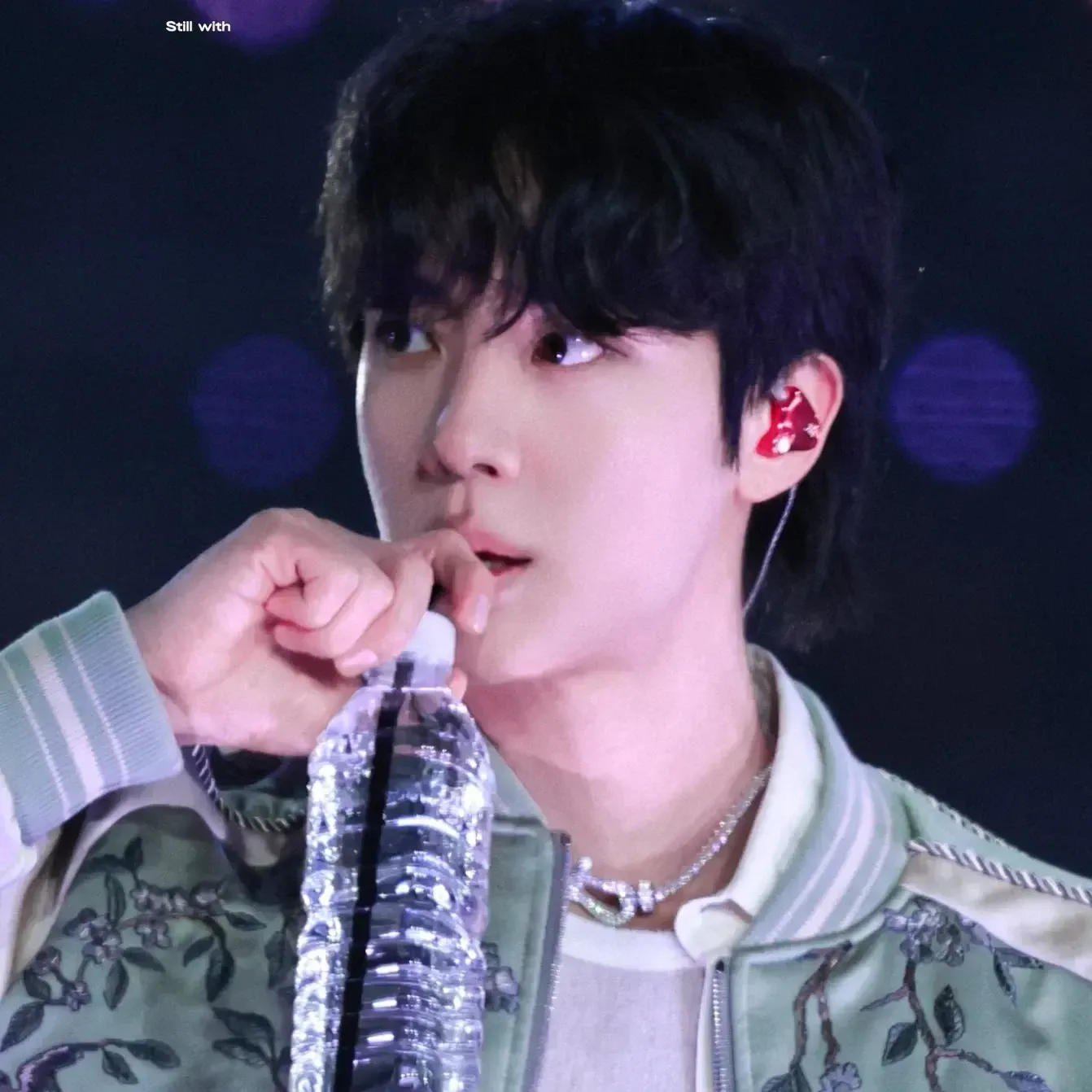 Foto aktivitas terbaru Jin (BTS)