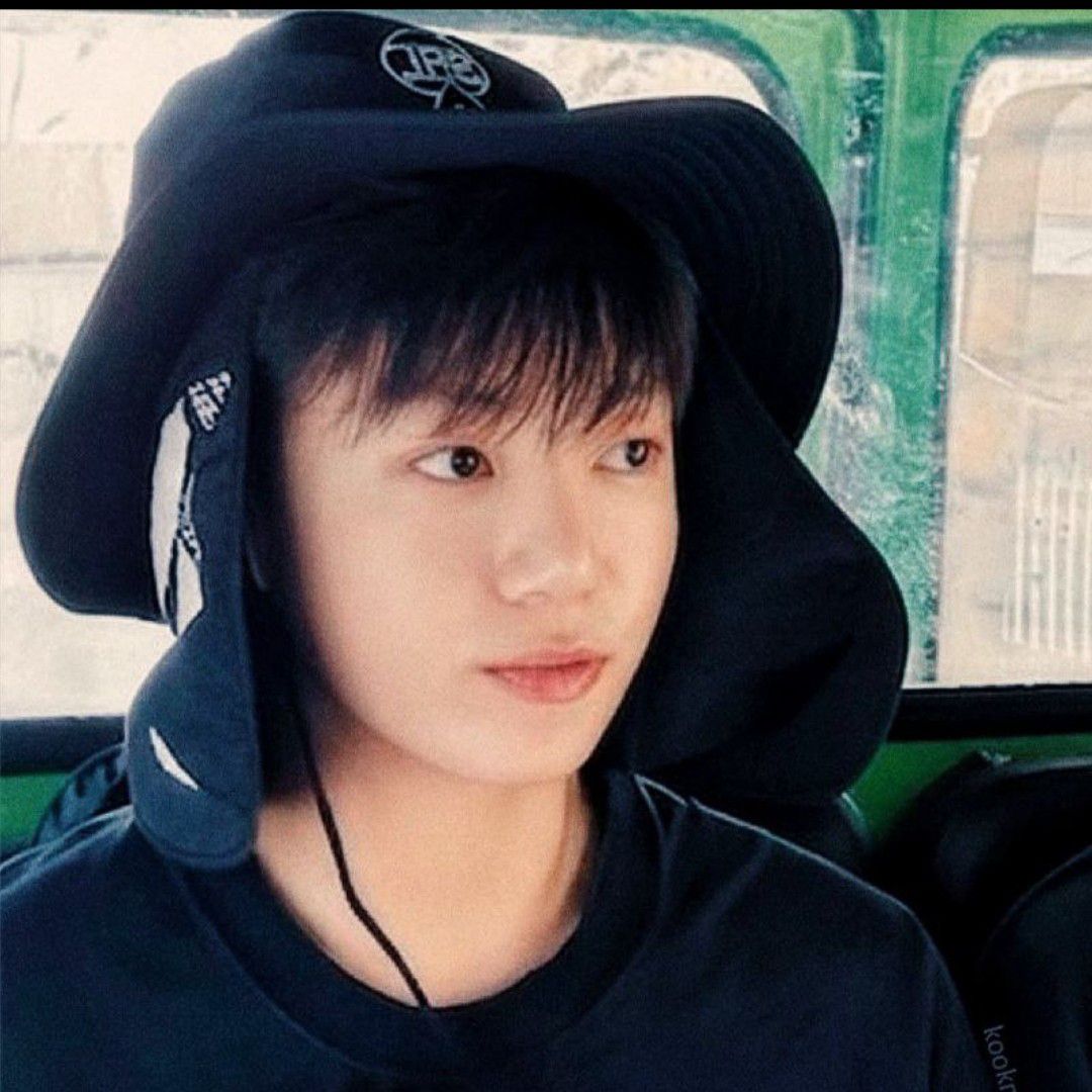 정국 (방탄소년단)의 최신 사진