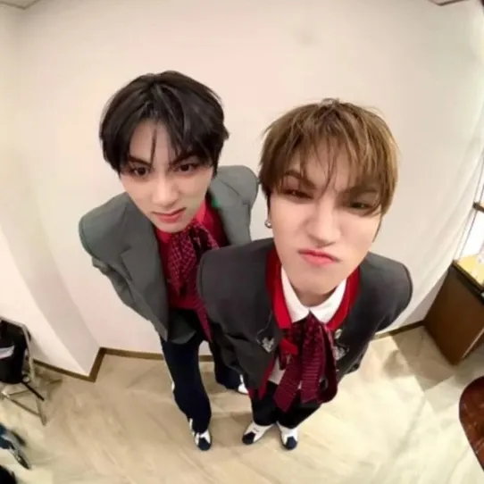 A moment captured by BOYNEXTDOOR's fan