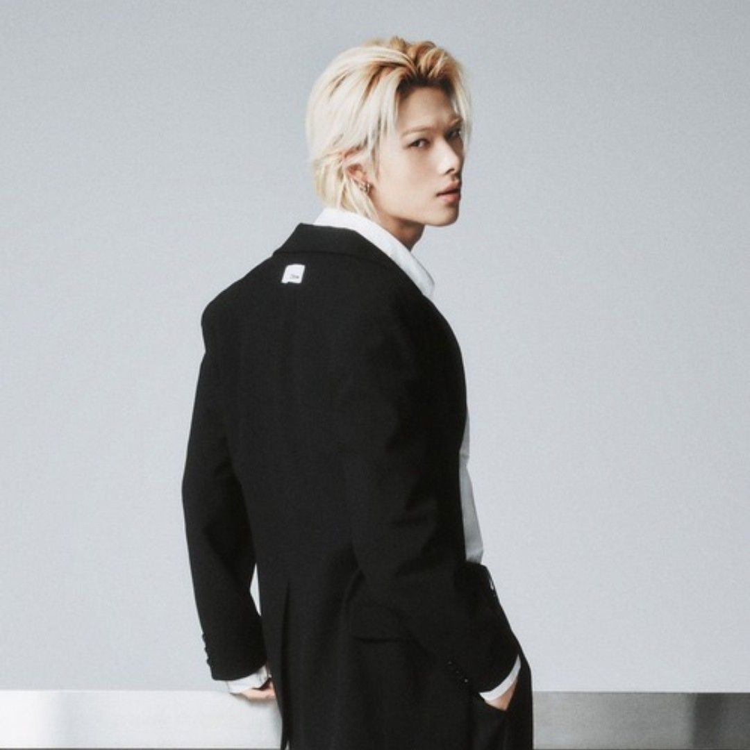 NI-KI (ENHYPEN)的最新照片