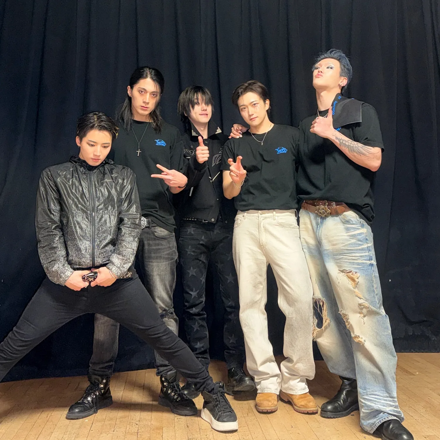 JUST B的最新活动照片