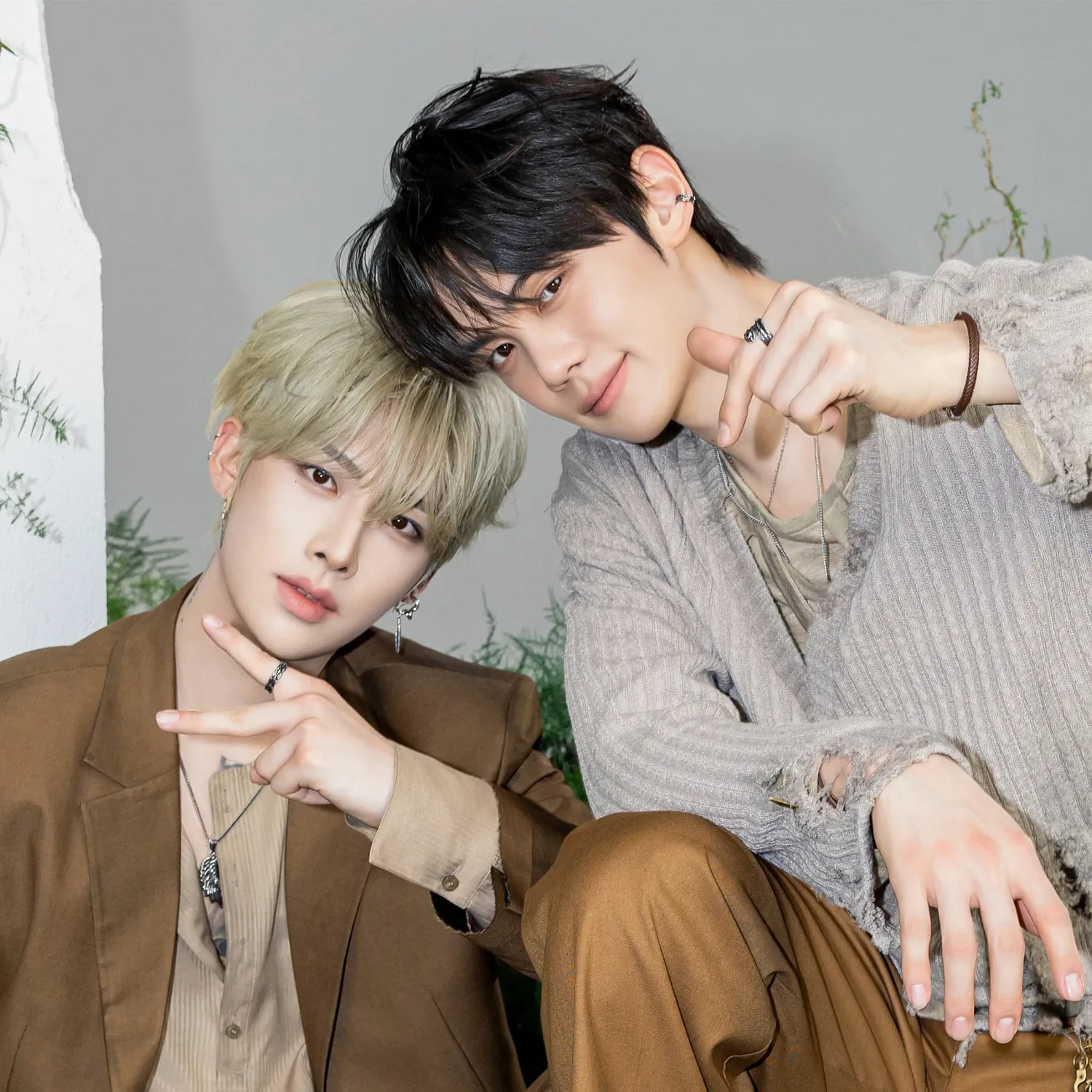 Latest photo of Kim Gyuvin (AND2BLE)